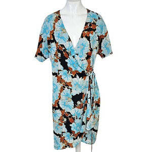 Aritzia Babaton Wallace Wrap Dress  Size Small Floral Mini Short Sleeve